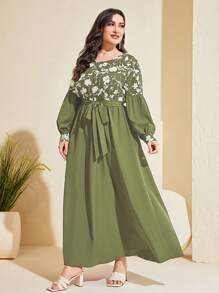Mulvari Vestido largo con estampado floral, mangas farol y cinturón - Conjunto de mujer de talla grande - Verde - Ver 4