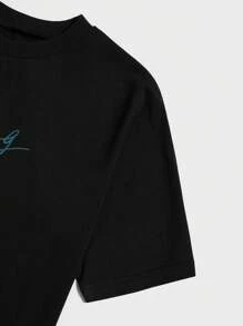 RueChic Men Letter Graphic Tee & Drawstring Waist Shorts - Multicolor - View 5