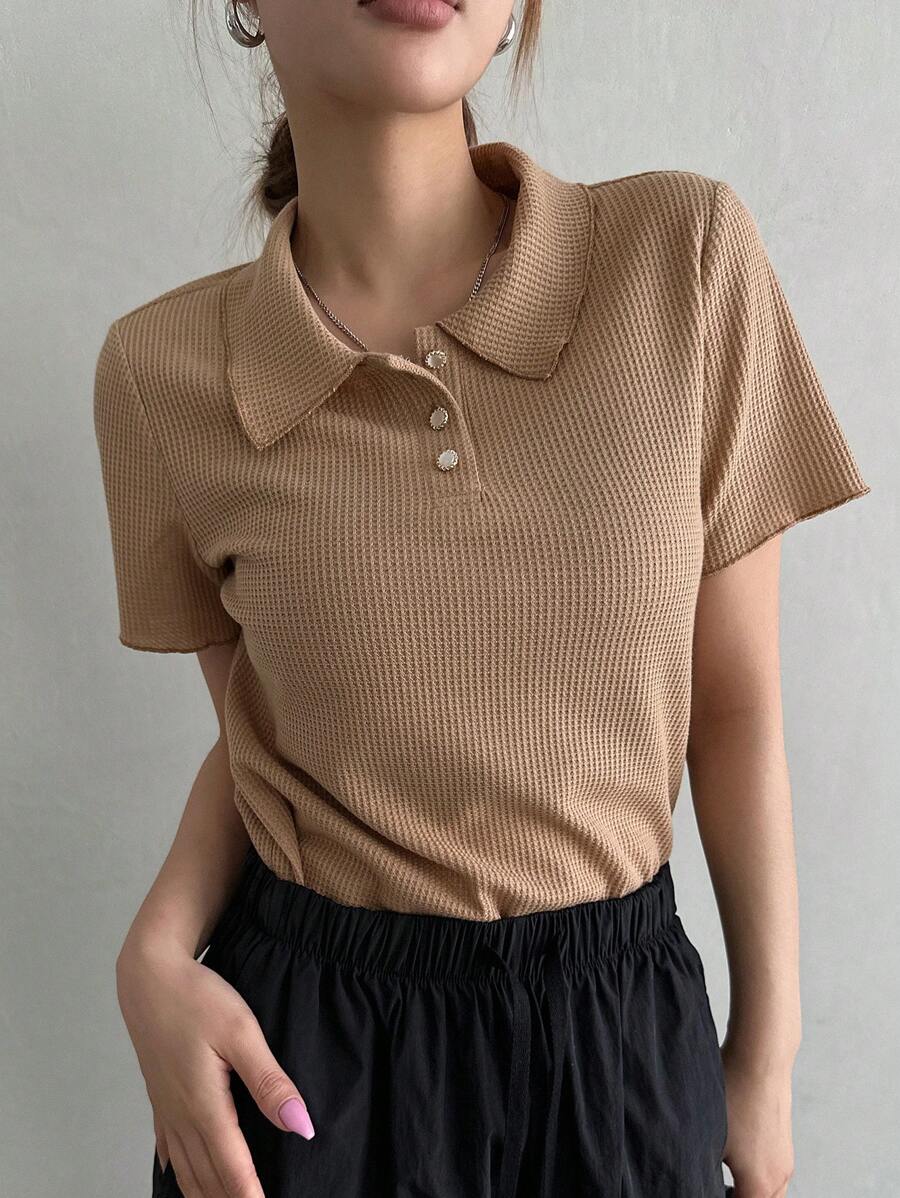 DAZY Cổ Polo Đồ đan Ribbed Áo thun - Màu Khaki - Xem 1