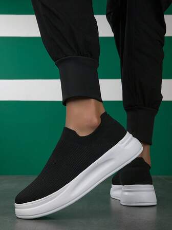 男士透氣針織細節運動黑色織物一脚蹬適用於戶外