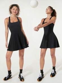GLOWMODE Softflux Vestido Mini Deportivo Sólido Con Cintura Curva, Espalda Entrecruzada Descubierta Y Pantalones Cortos Incluidos