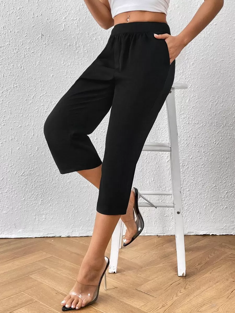 SHEIN Unity Solid Slant Pocket Capris Trousers - Black - View 1