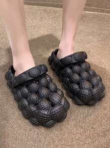 Women Minimalist Bubble Vented Clogs, EVA Slingback Fashion Clogs Black - Black - View 4