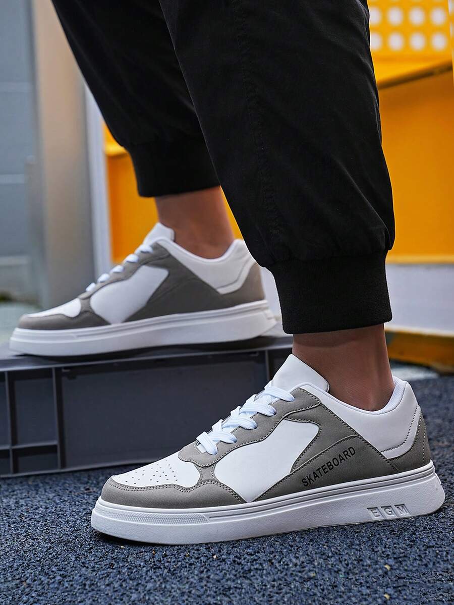 Men Colorblock Skate Shoes, Lace-up Front Sporty Sneakers - Multicolor - View 1