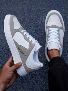 Men Colorblock Skate Shoes, Lace-up Front Sporty Sneakers - Multicolor - View 2