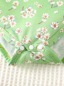 SHEIN Vintaside Kids Baby Girl 3pcs Floral Print Cami Bodysuit