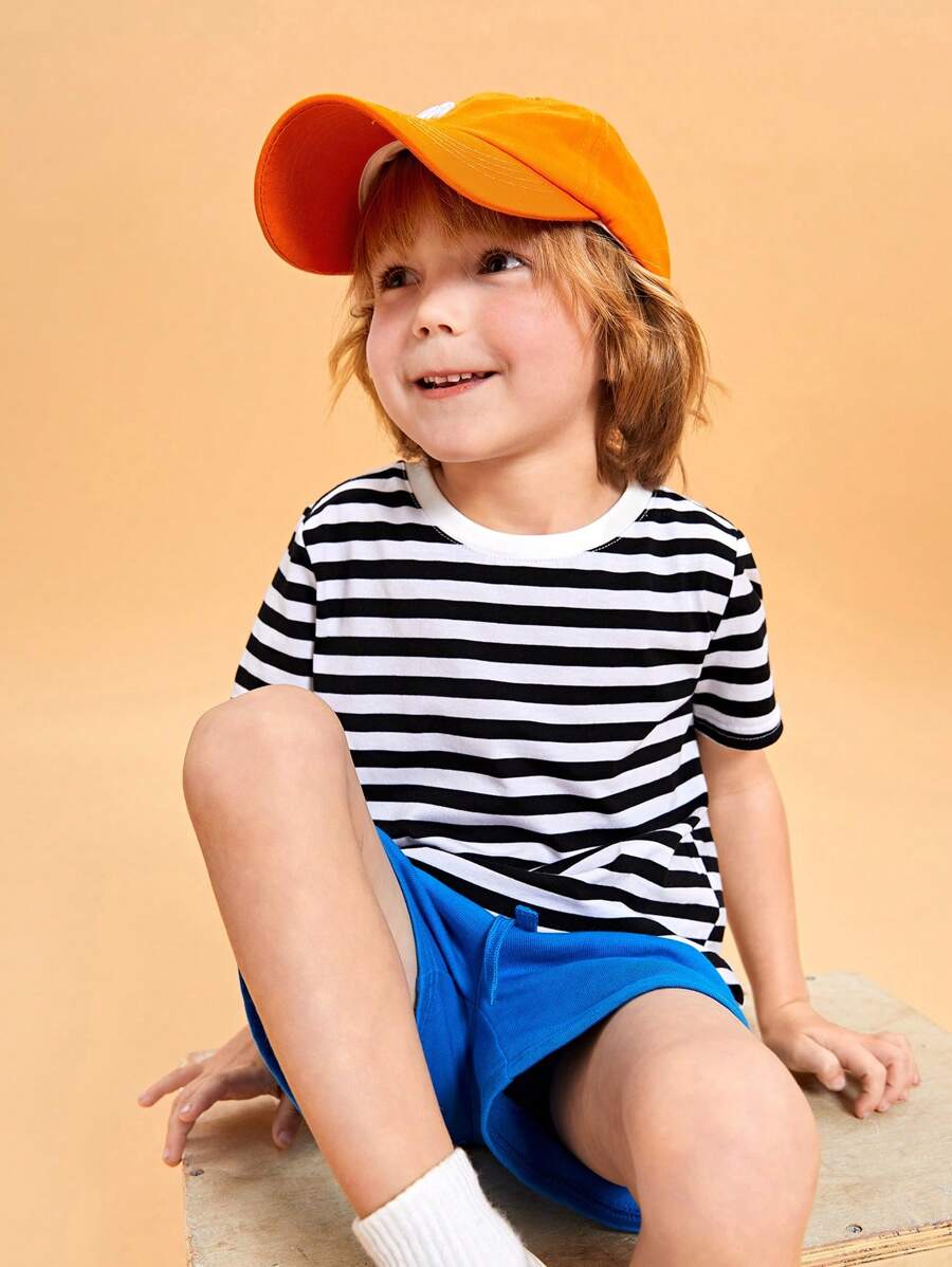 SHEIN 小男童條紋印花T恤 - 黑色 - 查看 1