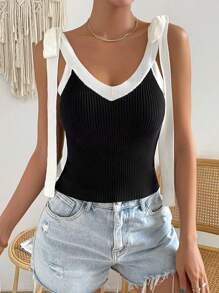 Chiquease 拼接邊肩上打結針織背心上衣 - 黑與白 - 查看 3