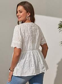 EMERY ROSE 大碼網眼刺繡貝殼邊荷葉邊下擺襯衫 - 白色 - 查看 2