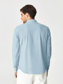 Manfinity VCAY Loose Fit Men's Cotton Half Button Solid Shirt - Baby Blue - View 2