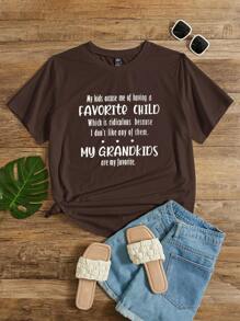 SHEIN Essnce Áo thun Plus size Slogan Giải trí - Màu nâu Sô-cô-la - Xem 1