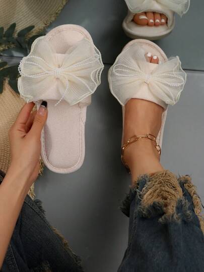 Fall/Winter Elegant Home Fashion Fabric Faux Pearl Decor Ladies' Casual Slippers, For Spring And Autumn