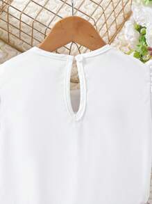 SHEIN Blouse Pour Fille Préadolescente À Manches Bouffantes Avec Garniture Contrastante Et Jupe Plissée