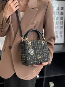 女士手提包，时尚黑色斜挎包，容量大，时尚女士包包优雅