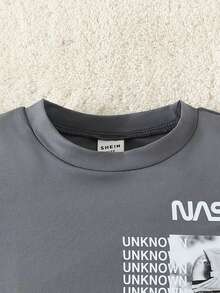 SHEIN Đứa bé trai Phi hành gia & Hình ảnh Chữ cái Áo thun - Màu xám đen - Xem 5