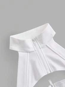 SHEIN ICON Áo hai dây Gorpcore Thư được vá Cắt ra phía trước - trắng - Xem 9