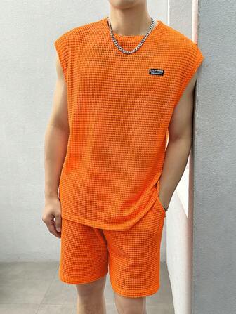 Manfinity RebelGame Loose Fit Men's Letter Patched Tank Top And Drawstring Waist Shorts