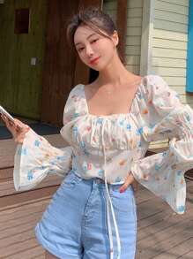 DAZY Floral Print Square Neck Flounce Sleeve Knot Front Ruched Bust Blouse - Beige - View 1