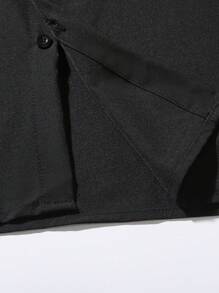 ROMWE MEN Prep Men Letter Graphic Baseball Shirt, School - Black - View 5