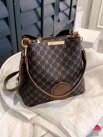 Geometric Pattern Bucket Shoulder Bag