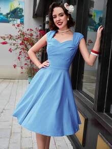 MUXXN 雞心領口抽褶細節喇叭下擺洋裝 - 淺藍色 - 查看 7