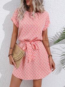 SHEIN Holidaya Đầm Thắt lưng Nút Hình học Tất cả trên in Giải trí - Nhiều màu - Xem 5