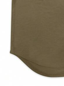 Men Solid Round Neck Tee - Army Green - View 5