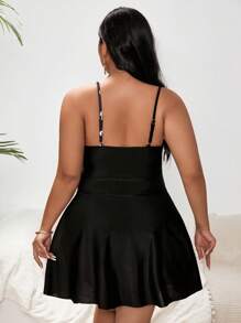 SHEIN Swim Curve Nhẫn cộng với kích thước chấm bi được liên kết với bãi biển mùa hè Tankini - màu đen - Xem 2