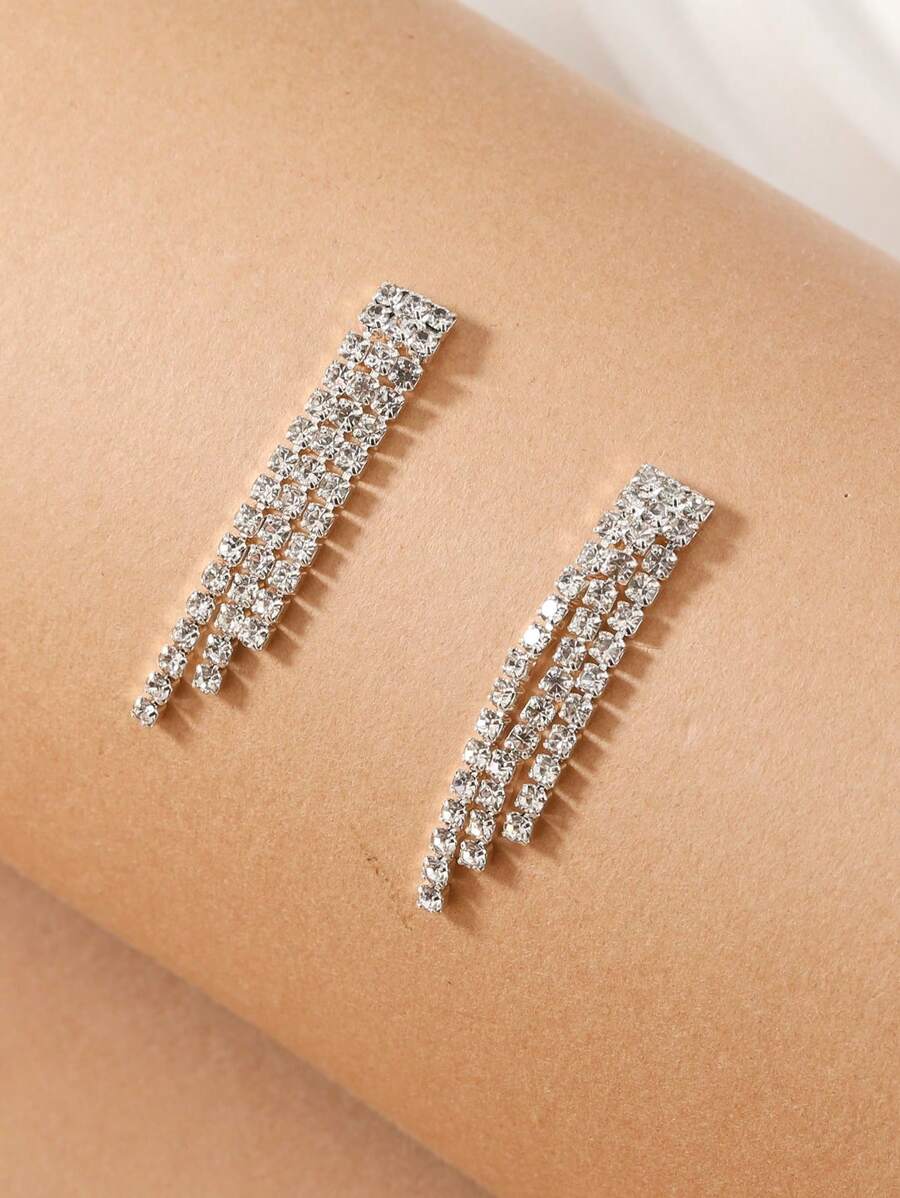 1pair Minimalist Rhinestone Earrings as Romantic Gift For Girls