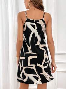 SHEIN Privé 圖案印花吊帶洋裝 - 黑色 - 查看 2