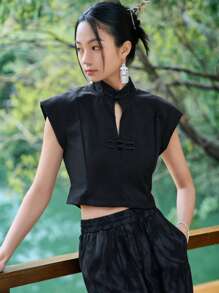 DAZY Solid Mandarin Collar Cap Sleeve Crop Top - Black - View 3