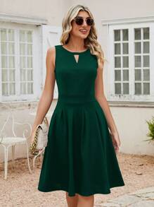 Keyhole Neckline Solid Dress - Dark Green - View 1