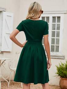Keyhole Neckline Hidden Pocket Dress - Dark Green - View 2