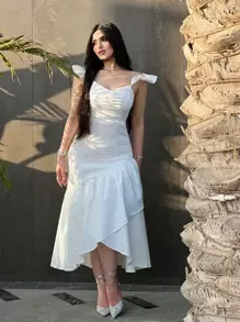 Modelyn 荷葉邊前收褶不對稱下擺連衣裙不附腰帶 - 白色 - 查看 2