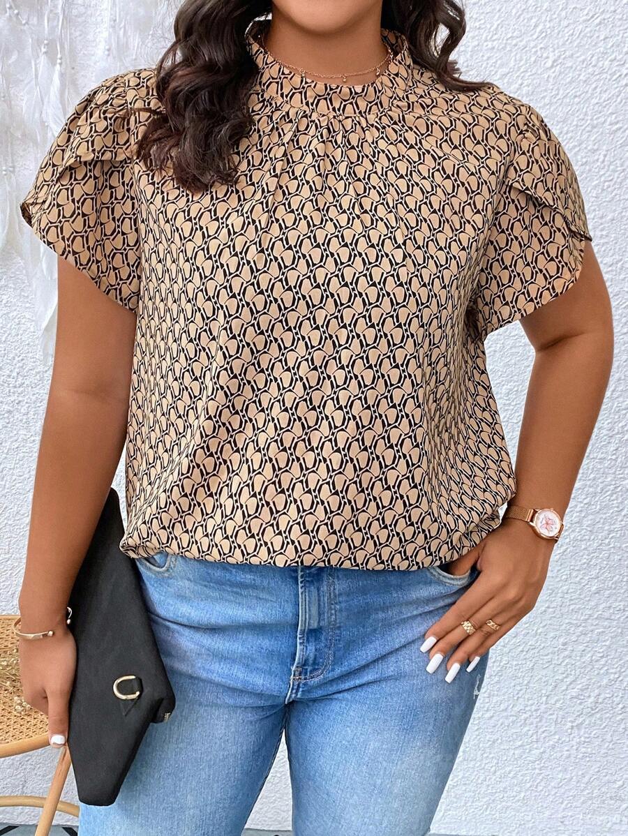 Calvaya Plus Allover Print Petal Sleeve Blouse - Multicolor - View 1