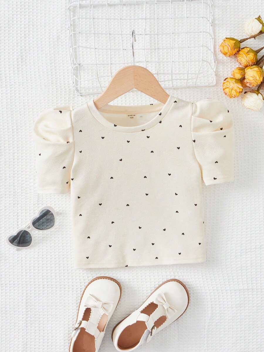 SHEIN Tween Girl Solid Color Heart Pattern Round Neck Gigot Sleeve Fitted Casual T-Shirt - Beige - View 1