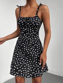 EURMUSE Ditsy Floral Knot Shoulder Cami Dress - Black - View 3