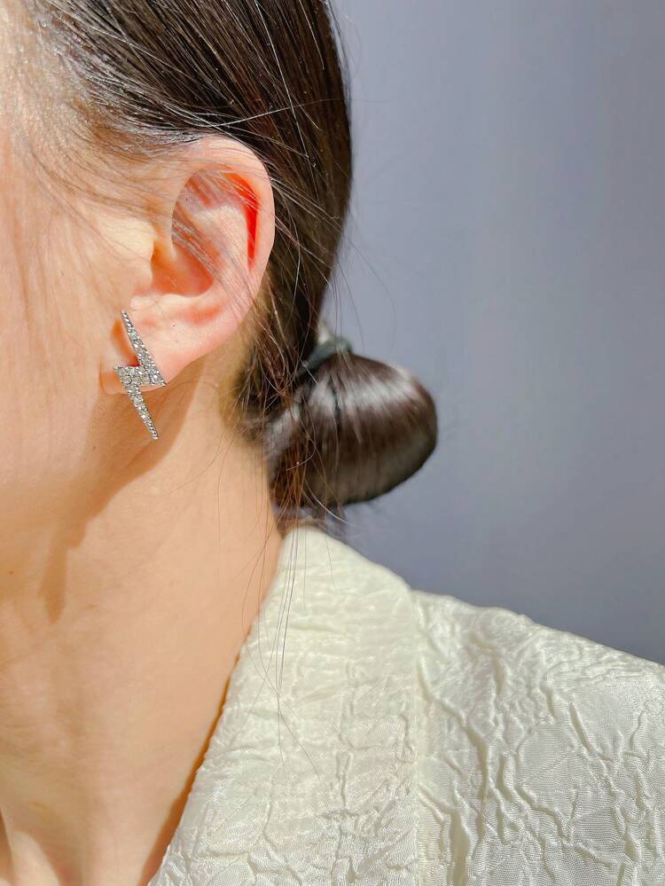 AB Asymmetrical Rhinestone-Decorated Long Dangle Earrings Hip Hop Jewelry