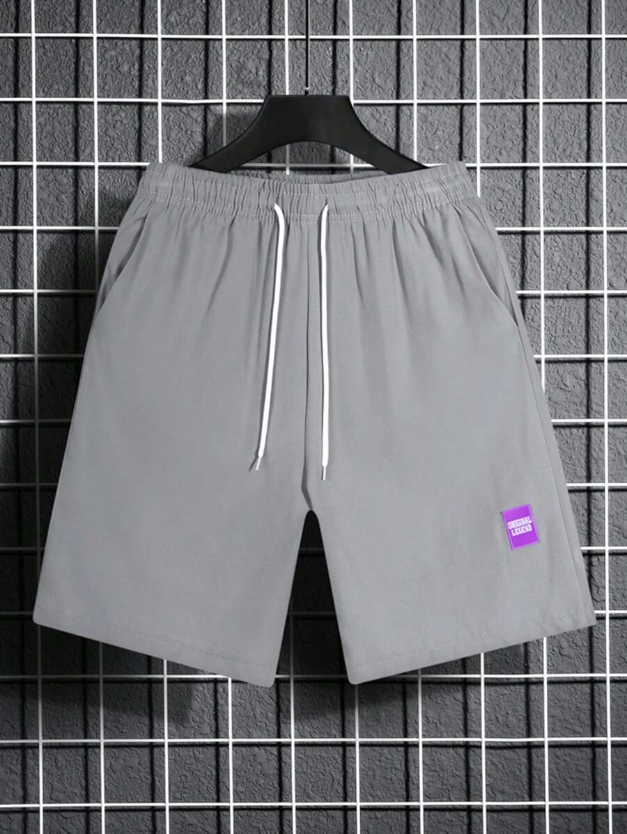 Manfinity Homme 男士休闲日常穿搭，非常适合外出度假，INS风高性价比宽松休闲短裤，字母贴布设计，腰部抽绳，抽绳休闲短裤 - 淺灰色 - 查看 1