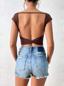 SHEIN Privé Twist Backless Crop Tee - Chocolate Brown - View 1