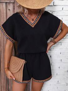 SHEIN LUNE Contrast Geo Tape Dolman Sleeve Blouse & Shorts - Black - View 3