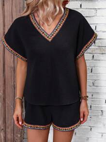 SHEIN LUNE Contrast Geo Tape Dolman Sleeve Blouse & Shorts - Black - View 5