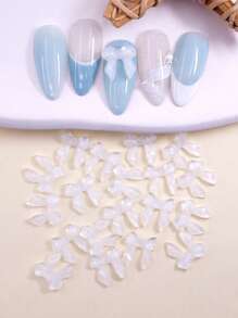 20 件蝴蝶结形美甲装饰 - 白色 - 查看 1