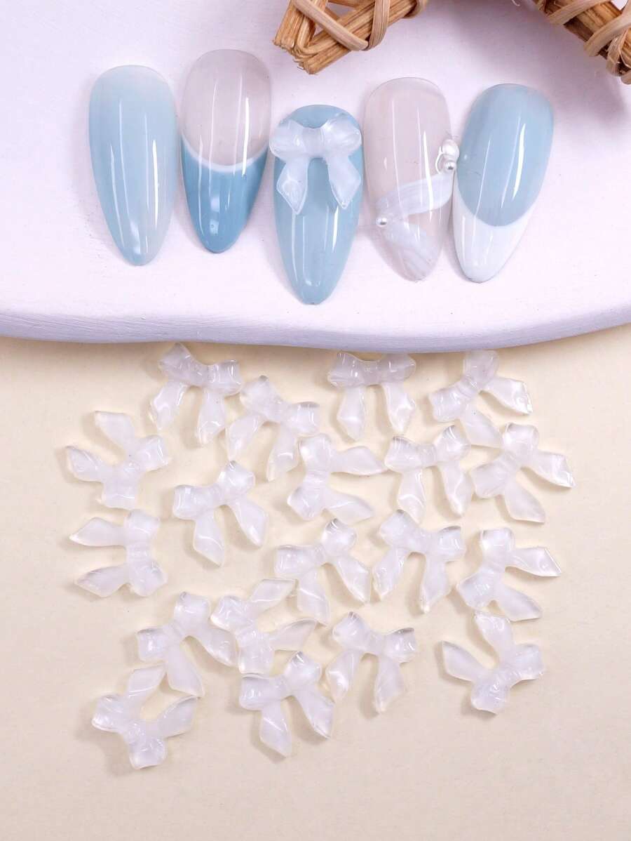 20 件蝴蝶结形美甲装饰 - 白色 - 查看 1