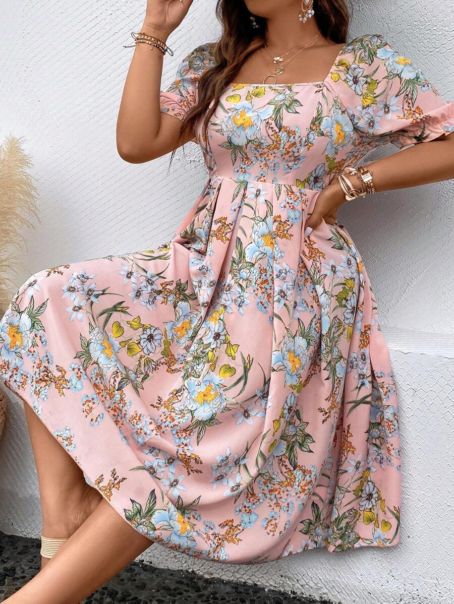 SHEIN Franclia 大碼印花方領泡泡袖連衣裙 - 粉色 - 查看 1