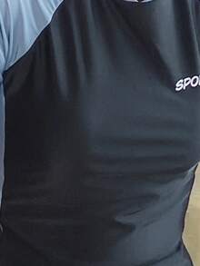 Bañador bikini con estampado de letra de dos tonos de manga raglán - Negro - Ver 3