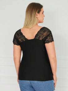 RueChic Plus Contrast Lace Tee