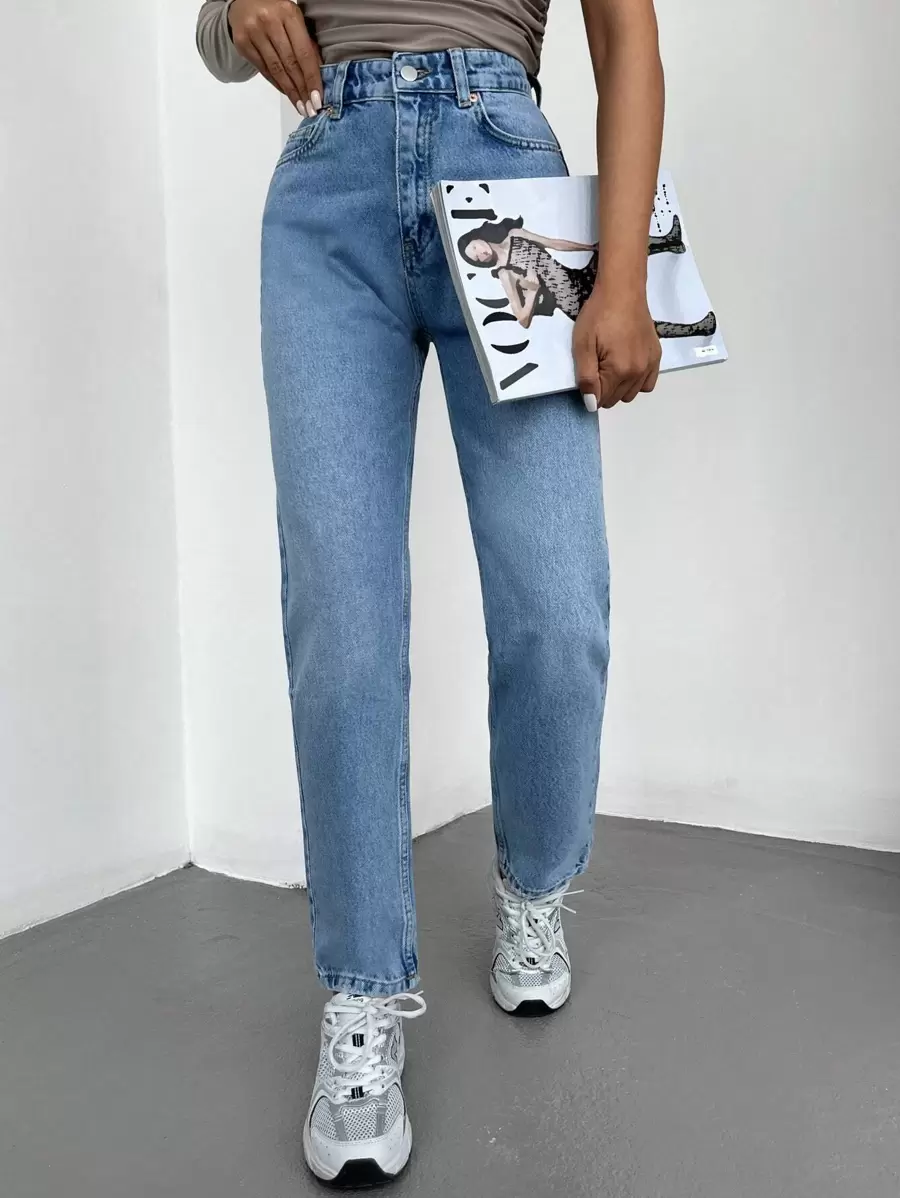 EURMUSE Quần Jeans Mom Fit Cạp Cao - Rửa nhẹ - Xem 1