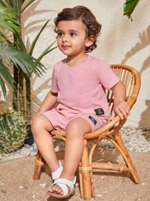 SHEIN Baby Boy Letter Patched Tee & Seam Detail Shorts - Baby Pink - View 8