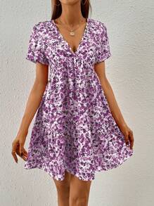 SHEIN Frenchy Vestido smock con estampado floral bajo con fruncido - Lila Púrpura - Ver 3